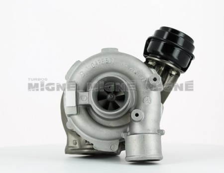 Turbo neuf comprenant :