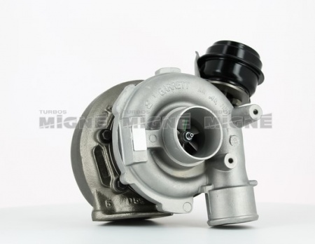 Turbo neuf comprenant :