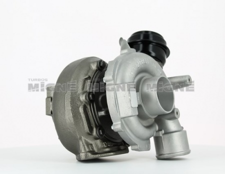 Turbo neuf comprenant :