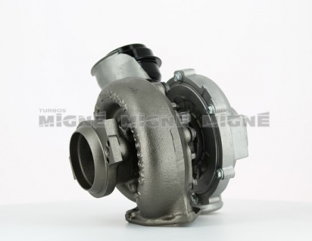 Turbo neuf comprenant :