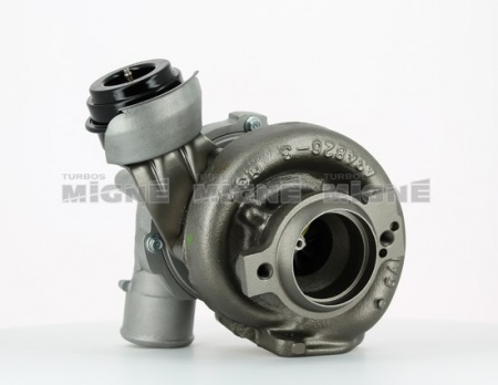 Turbo neuf comprenant :