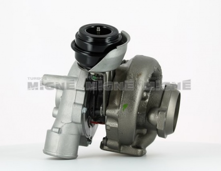 Turbo neuf comprenant :