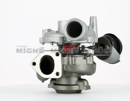 Turbo neuf comprenant :