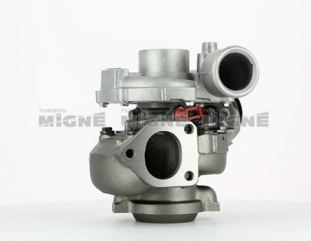 Turbo neuf comprenant :