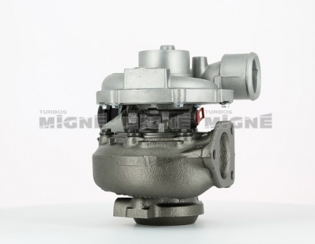 Turbo neuf comprenant :