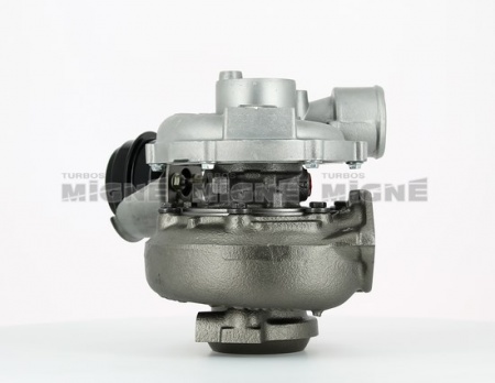 Turbo neuf comprenant :