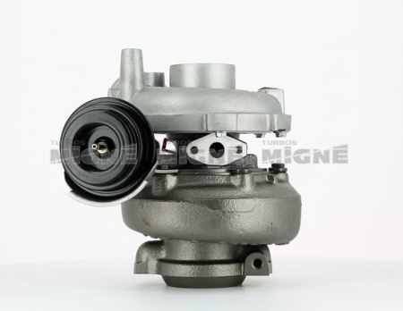 Turbo neuf comprenant :