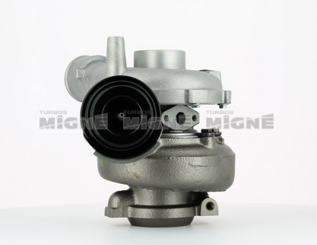 Turbo neuf comprenant :