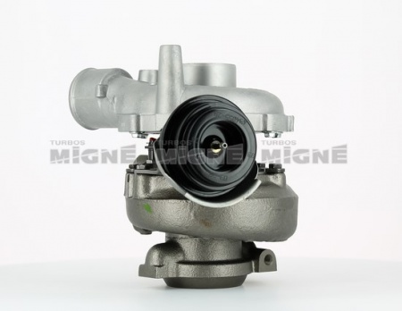 Turbo neuf comprenant :