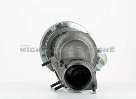 Turbo neuf comprenant :