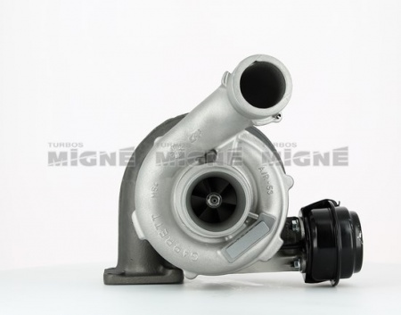 Turbo neuf comprenant :