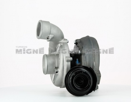 Turbo neuf comprenant :