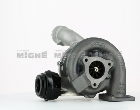 Turbo neuf comprenant :