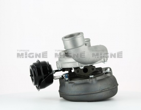 Turbo neuf comprenant :