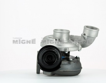 Turbo neuf comprenant :