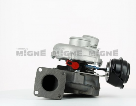 Turbo neuf comprenant :