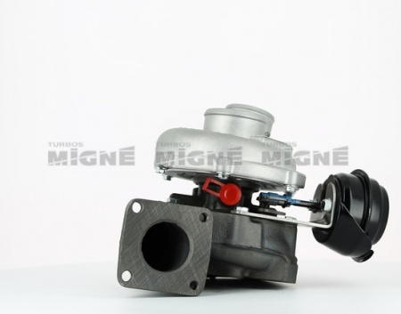 Turbo neuf comprenant :