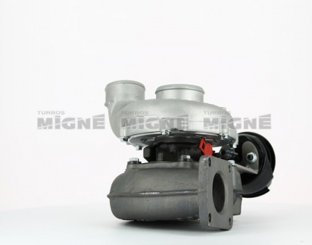 Turbo neuf comprenant :