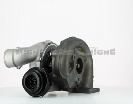 Turbo neuf comprenant :