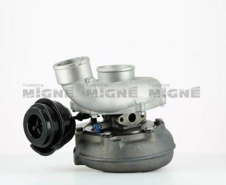 Turbo neuf comprenant :