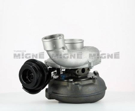 Turbo neuf comprenant :