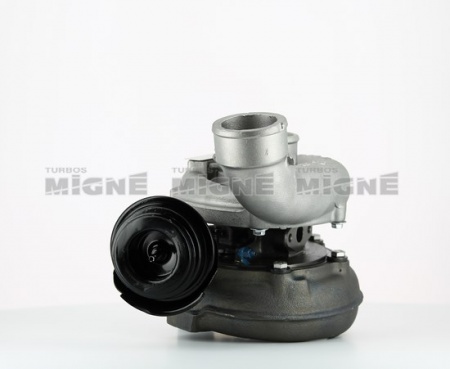 Turbo neuf comprenant :