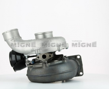 Turbo neuf comprenant :