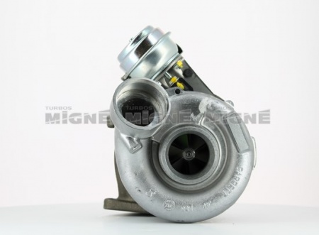 Turbo neuf comprenant :