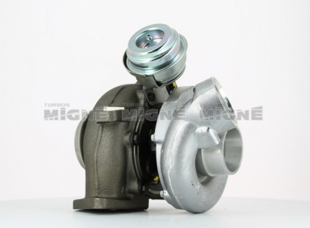 Turbo neuf comprenant :