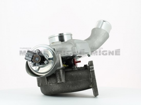 Turbo neuf comprenant :