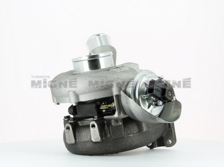 Turbo neuf comprenant :