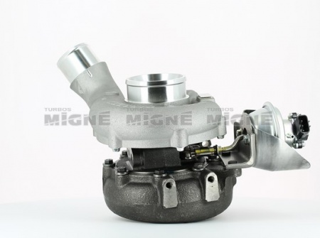 Turbo neuf comprenant :