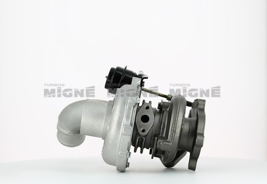 Turbo neuf comprenant :