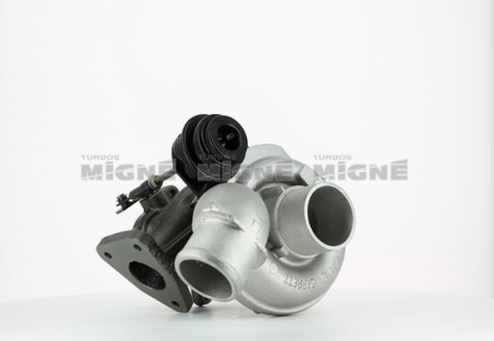 Turbo neuf comprenant :