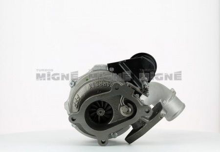 Turbo neuf comprenant :