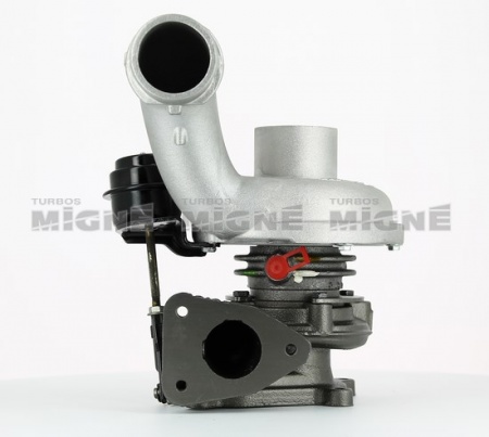 Turbo neuf comprenant :