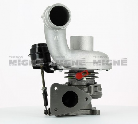 Turbo neuf comprenant :