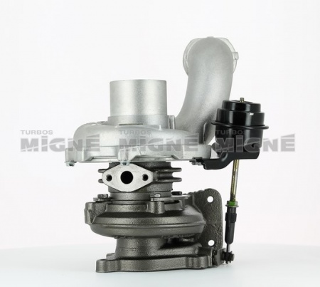 Turbo neuf comprenant :