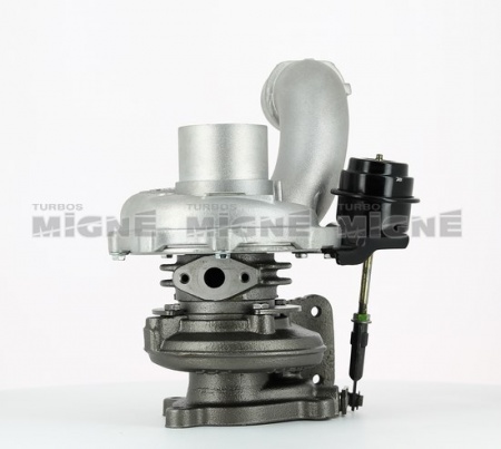 Turbo neuf comprenant :