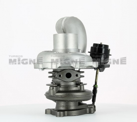 Turbo neuf comprenant :