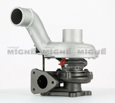 Turbo neuf comprenant :