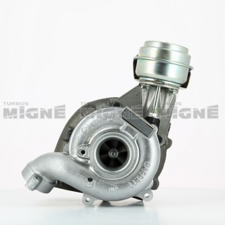 Turbo neuf comprenant :