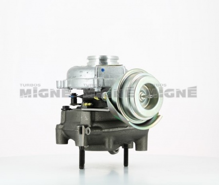 Turbo neuf comprenant :