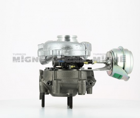 Turbo neuf comprenant :