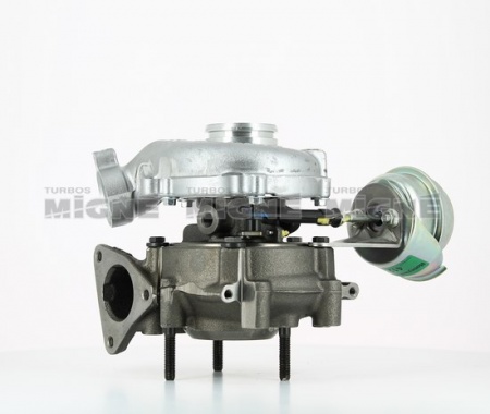 Turbo neuf comprenant :