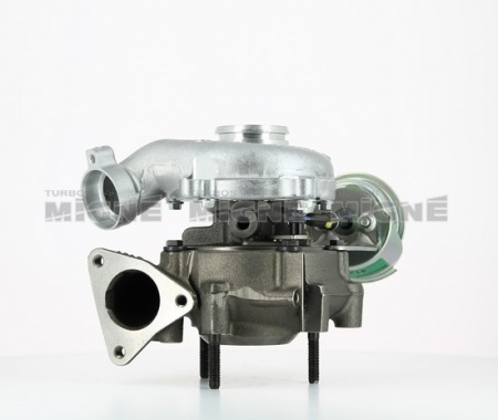 Turbo neuf comprenant :