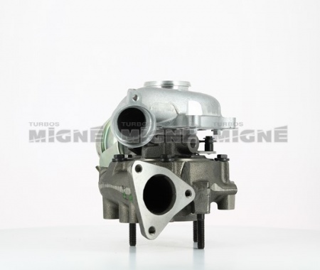 Turbo neuf comprenant :