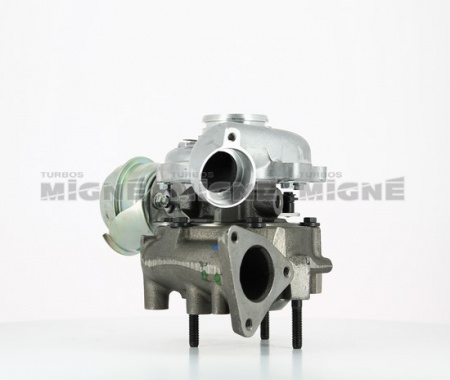 Turbo neuf comprenant :