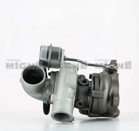 Turbo neuf comprenant :