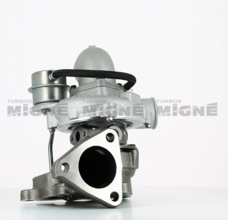 Turbo neuf comprenant :